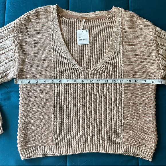 Free People When It Rains Sweater NWT - Picture 14 of 16